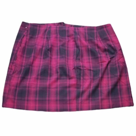 Torrid Reddish Pink & Black Plaid Skirt - Picture 3 of 6